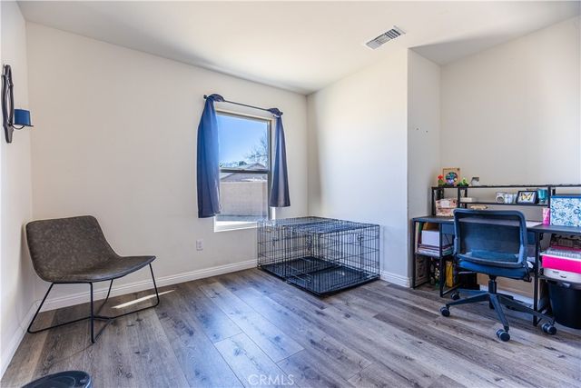16664 Hawks Hill, Victorville, CA 92395