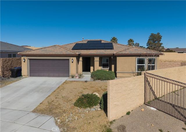 16664 Hawks Hill, Victorville, CA 92395