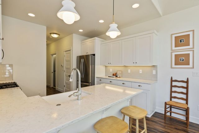 691 NE Vail Lane, Bend, OR 97701