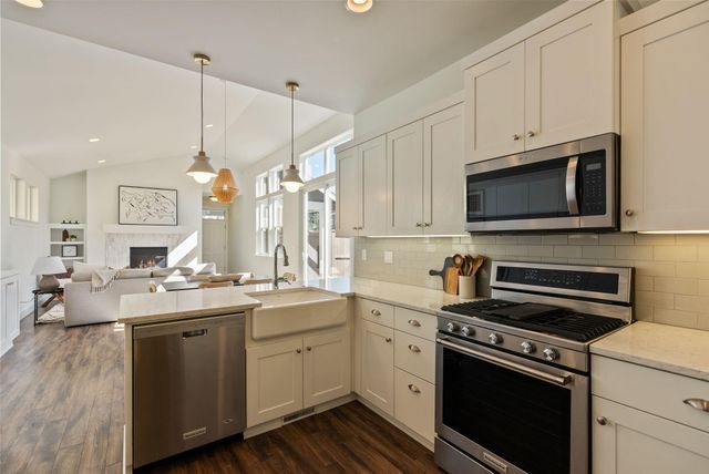 691 NE Vail Lane, Bend, OR 97701