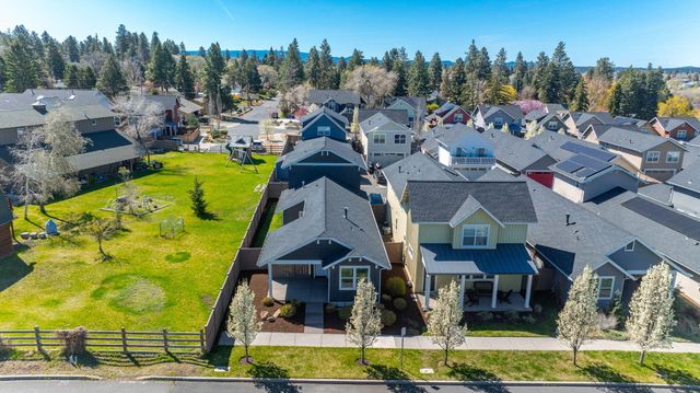 691 NE Vail Lane, Bend, OR 97701
