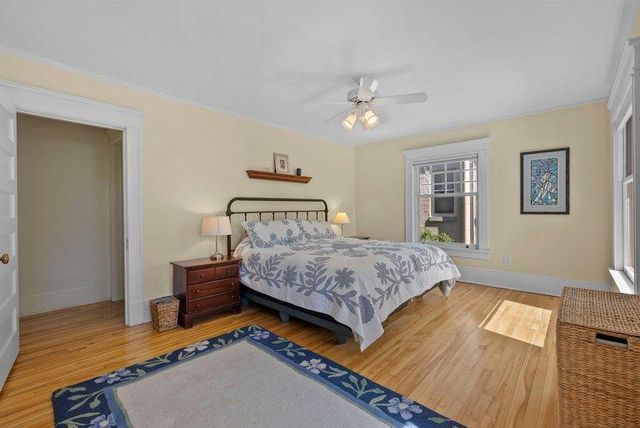 1055 Goodrich Avenue, Saint Paul, MN 55105