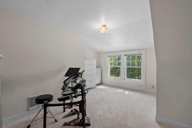 1055 Goodrich Avenue, Saint Paul, MN 55105