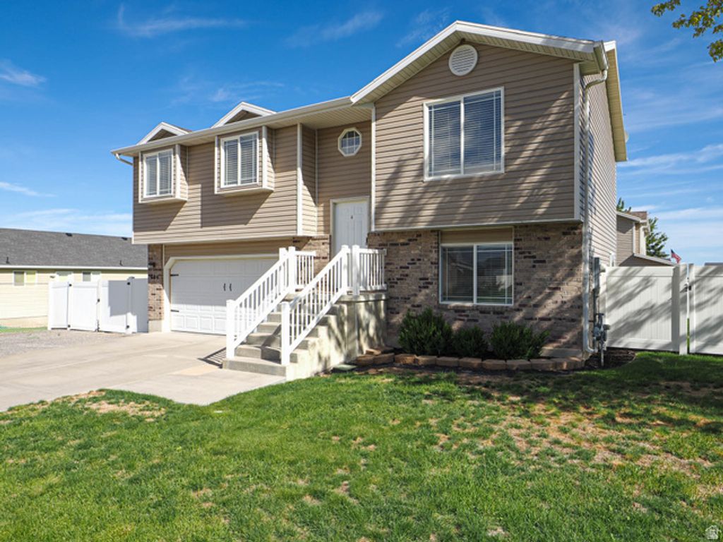 994 W 880 S, Tooele, UT 84074 — exterior