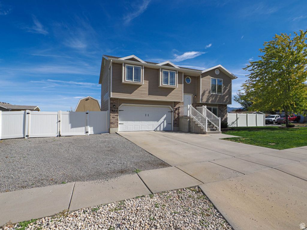 994 W 880 S, Tooele, UT 84074 — photo 3
