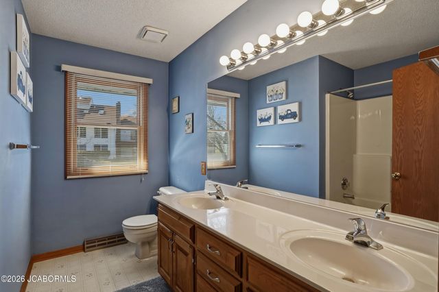 4301 GLEN EAGLE DRIVE, Columbia, MO 65203