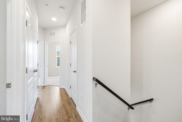 5820 IMPERIAL DR, Frederick, MD 21703