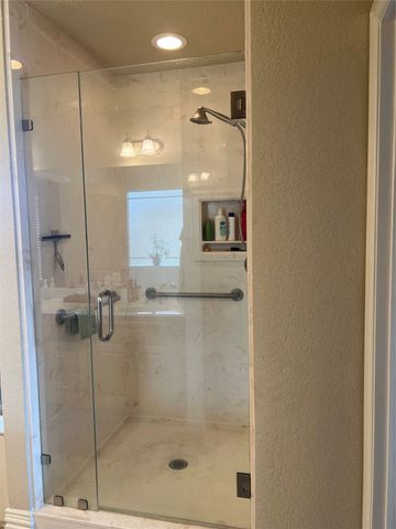 312 W Mcafee Drive, Mabank, TX 75147