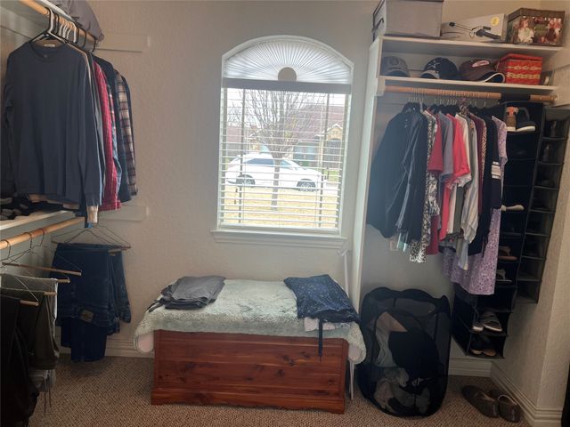 312 W Mcafee Drive, Mabank, TX 75147