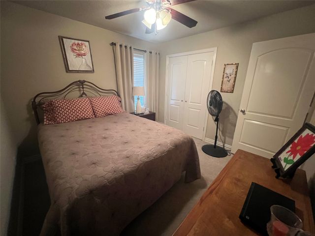 312 W Mcafee Drive, Mabank, TX 75147