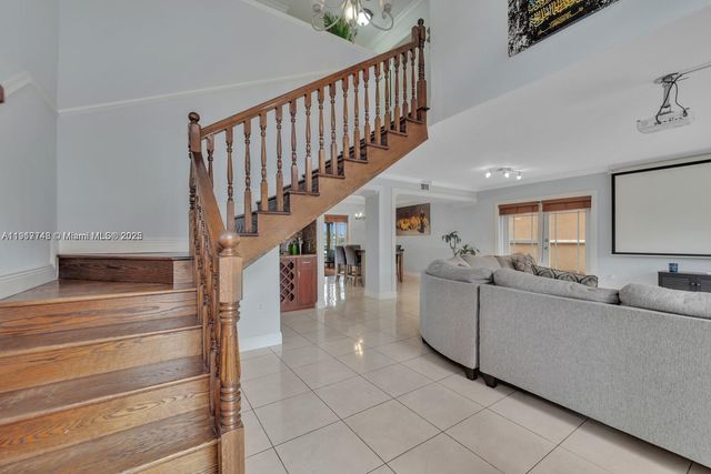 815 NW 126th Ct, Miami, FL 33182