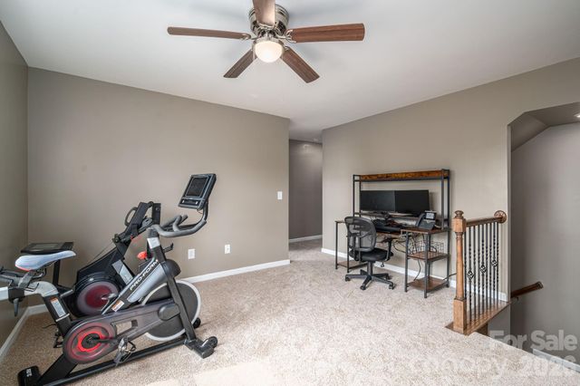 2643 Swamp Chestnut Oak Drive, Gastonia, NC 28056