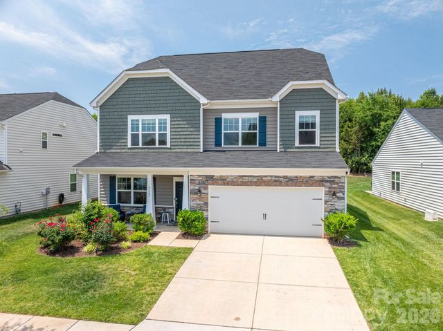 2643 Swamp Chestnut Oak Drive, Gastonia, NC 28056