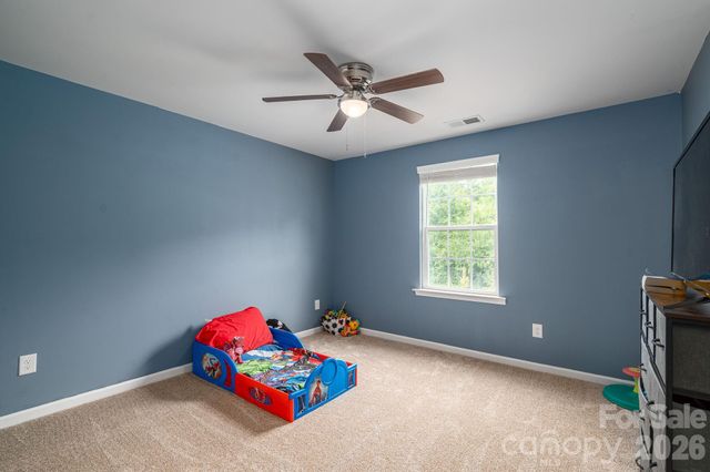 2643 Swamp Chestnut Oak Drive, Gastonia, NC 28056