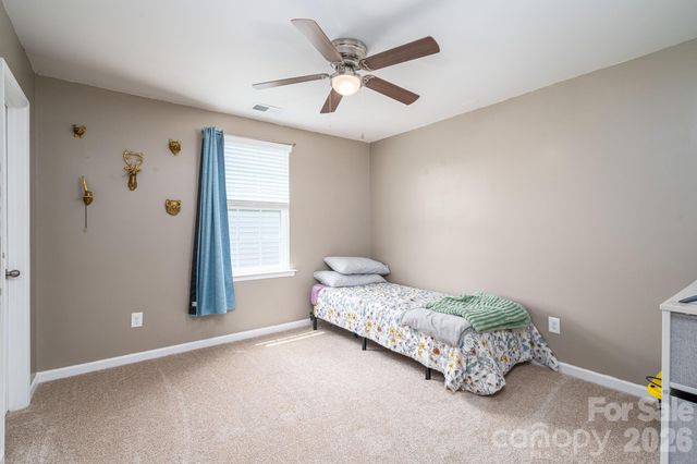 2643 Swamp Chestnut Oak Drive, Gastonia, NC 28056
