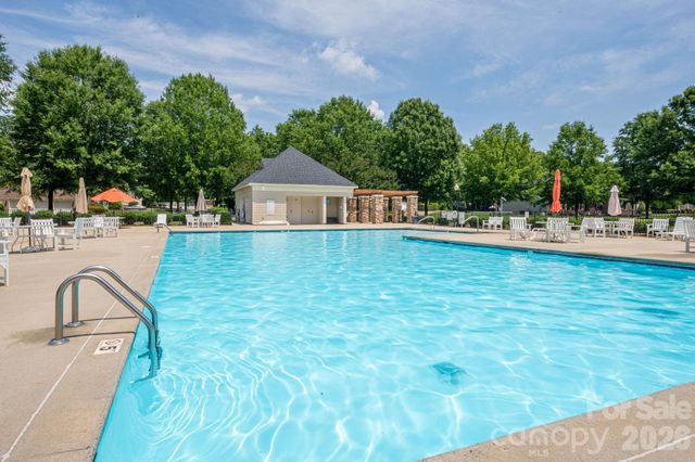 2643 Swamp Chestnut Oak Drive, Gastonia, NC 28056