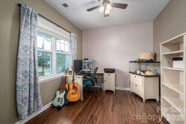 2643 Swamp Chestnut Oak Drive, Gastonia, NC 28056