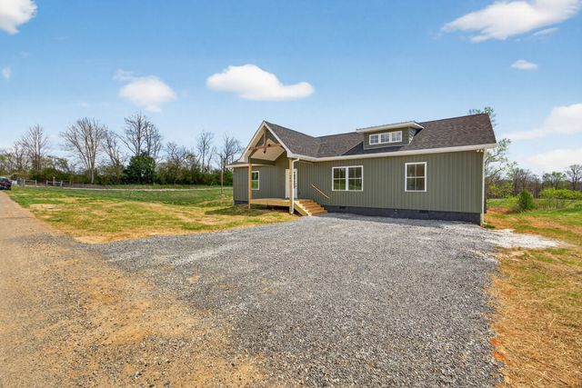 282 Dyer Ridge Rd, Baxter, TN 38544