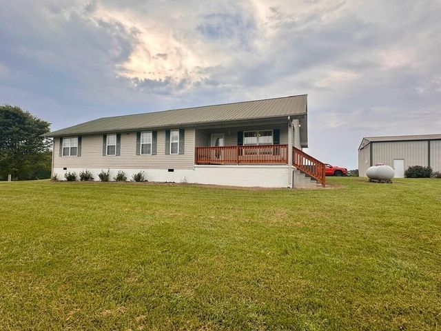 12343 Griffith Road, Pikeville, TN 37367