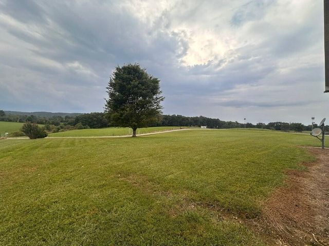 12343 Griffith Road, Pikeville, TN 37367