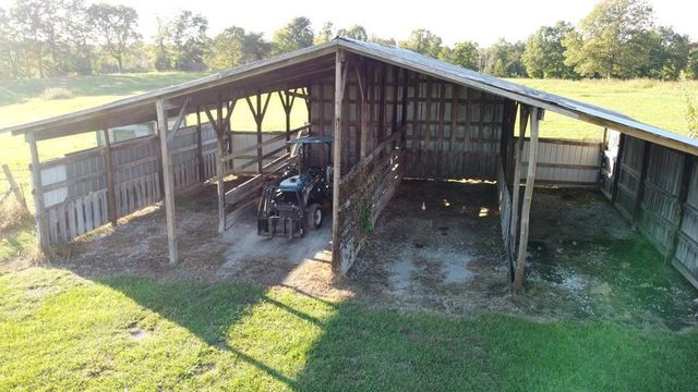 12343 Griffith Road, Pikeville, TN 37367