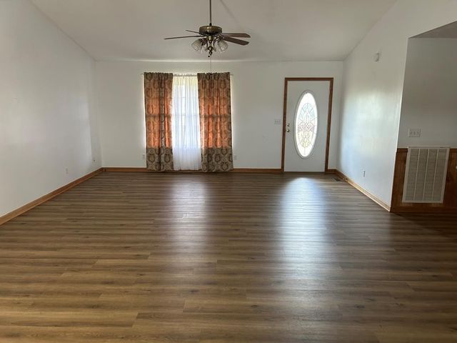 12343 Griffith Road, Pikeville, TN 37367