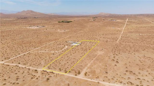 0 210 East, Lancaster, CA 93535
