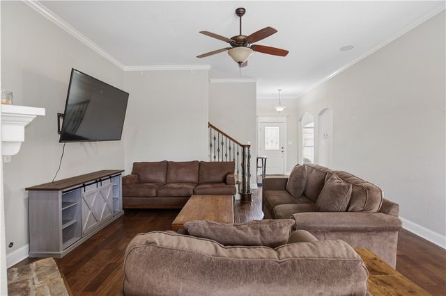3907 W Mountain View Drive, Fayetteville, AR 72704