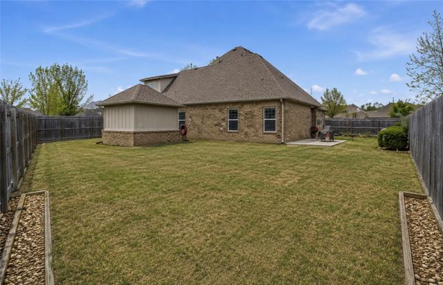 3907 W Mountain View Drive, Fayetteville, AR 72704