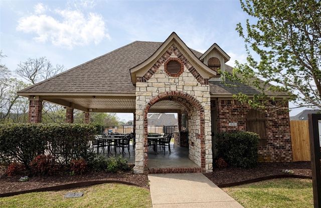 3907 W Mountain View Drive, Fayetteville, AR 72704