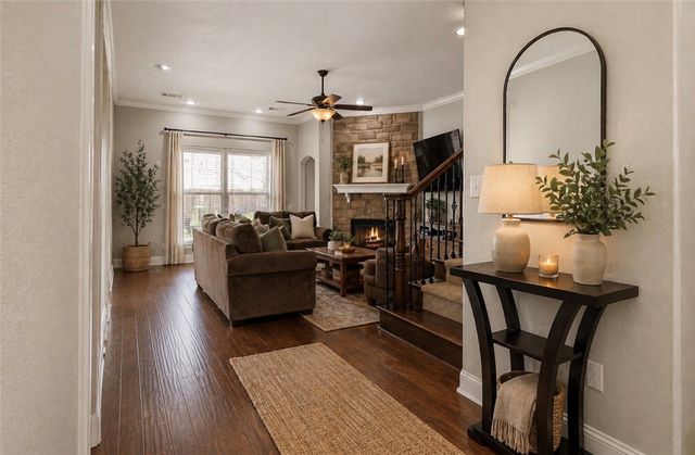 3907 W Mountain View Drive, Fayetteville, AR 72704