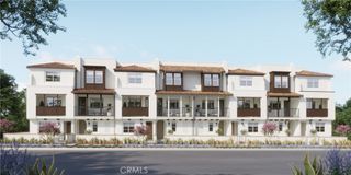 332 E Whittier Boulevard, La Habra, CA 90631