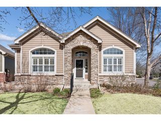 1502 Whitehall Dr, Longmont, CO 80504