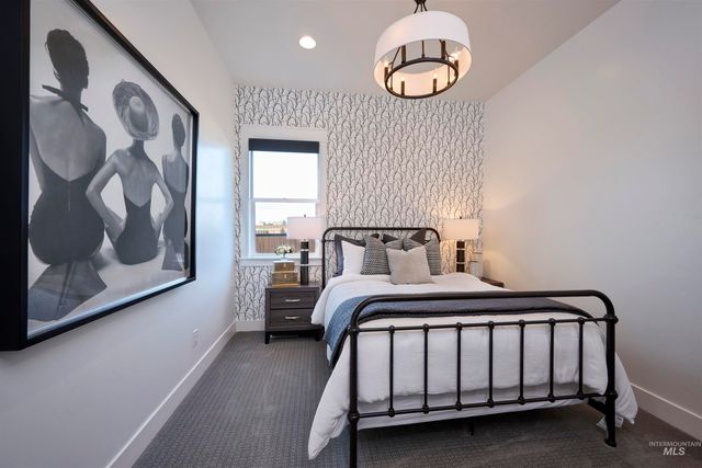 3370 N Del Sol Way, Star, ID 83669