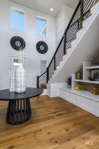 3370 N Del Sol Way, Star, ID 83669