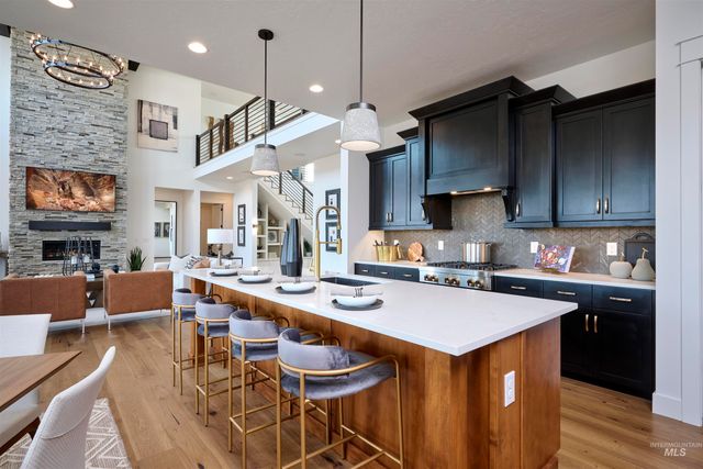 3370 N Del Sol Way, Star, ID 83669