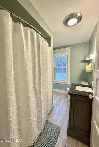 135 Western Parkway, Schenectady, NY 12304