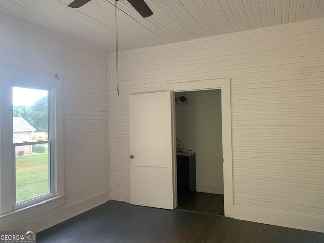 2928 Mt Hebron Road, Hartwell, GA 30643