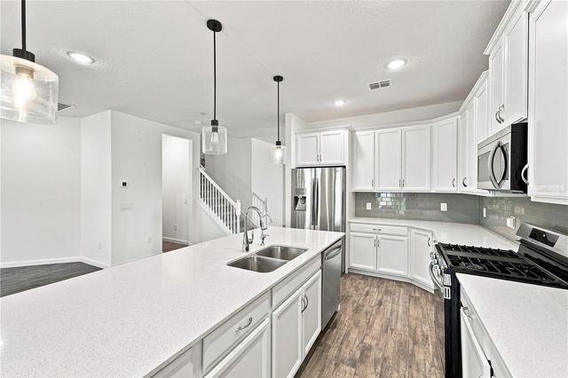 2463 NATOMA BOULEVARD, Mount Dora, FL 32757