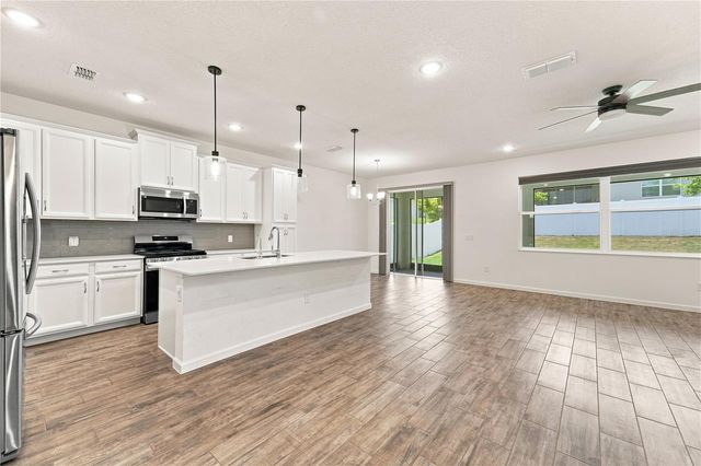 2463 NATOMA BOULEVARD, Mount Dora, FL 32757