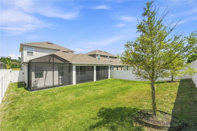 2463 NATOMA BOULEVARD, Mount Dora, FL 32757