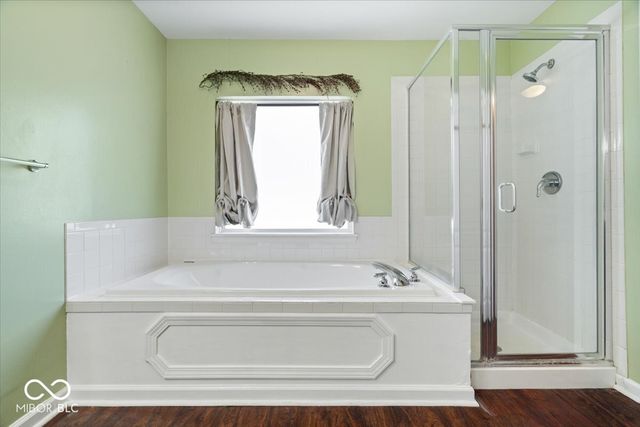 9932 Parkshore Drive, Fishers, IN 46038