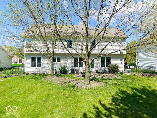 9932 Parkshore Drive, Fishers, IN 46038