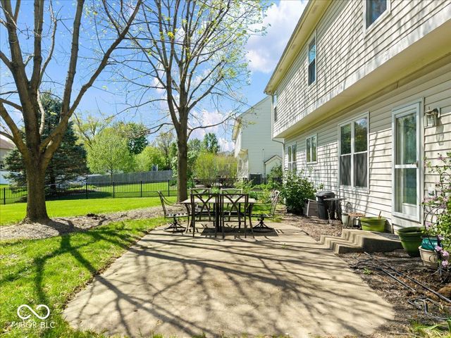 9932 Parkshore Drive, Fishers, IN 46038