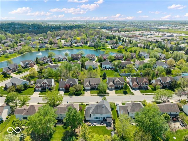 9932 Parkshore Drive, Fishers, IN 46038