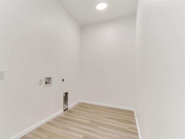 624 E Harrison Avenue, Guthrie, OK 73044