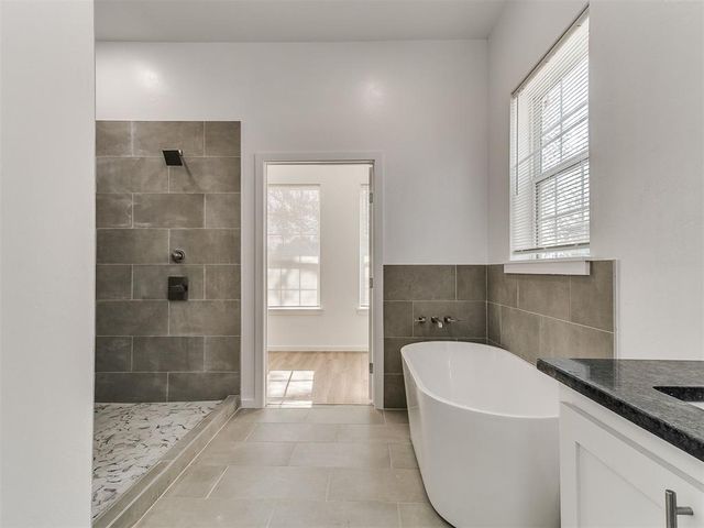 624 E Harrison Avenue, Guthrie, OK 73044