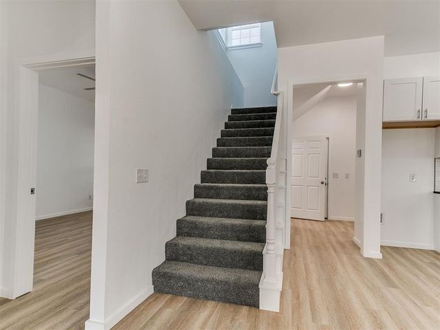 624 E Harrison Avenue, Guthrie, OK 73044