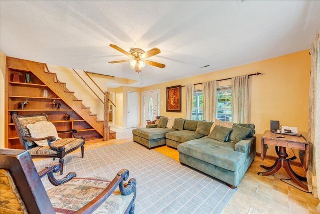 112 Shawsville Pike NE, Check, VA 24072