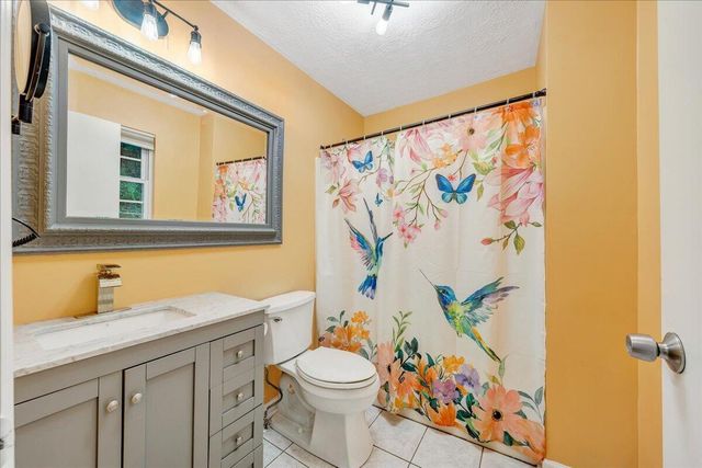 112 Shawsville Pike NE, Check, VA 24072